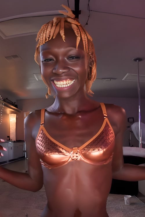 Mona Onyxxx VR