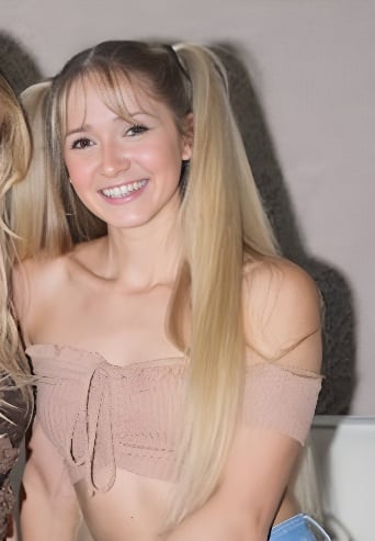 Riley Bunny VR