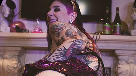 Enjoy my curves VR porn with Joanna Angel from Burning Angel VR studio