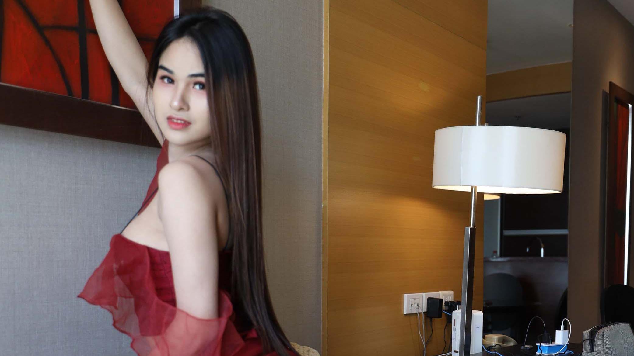 Gorgeus trans babe from Asia is so sex-crazed trans VR porn with %models_name% from Hello LadyBoy VR