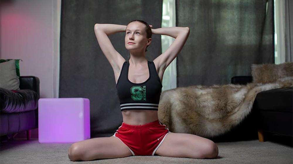 Stretching With Emily Bloom VR porn with  from Emily Bloom