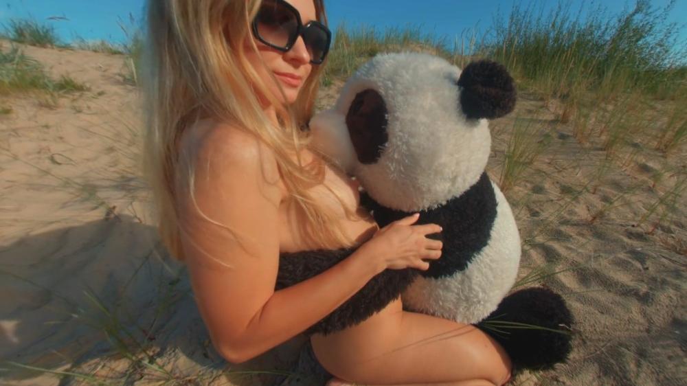 Stefani Kaleesy Beach Day In Poland VR porn with %models_name% from PlushiesTV studio