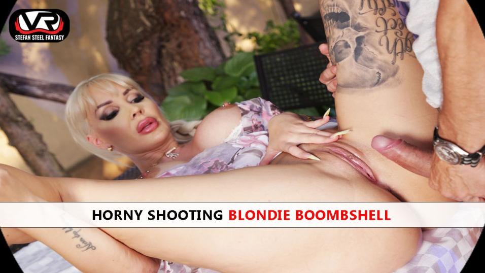 Horny Shooting Blondie Bombshell VR porn with  from European Models VR